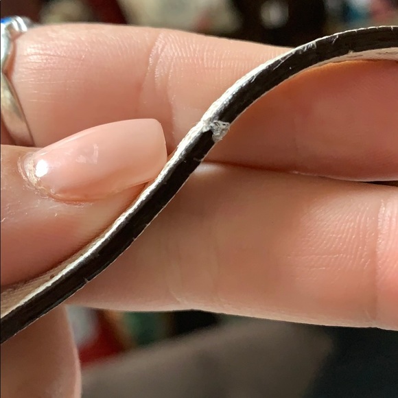 Michael Kors Jet Set Travel Tote - Picture 6 of 8